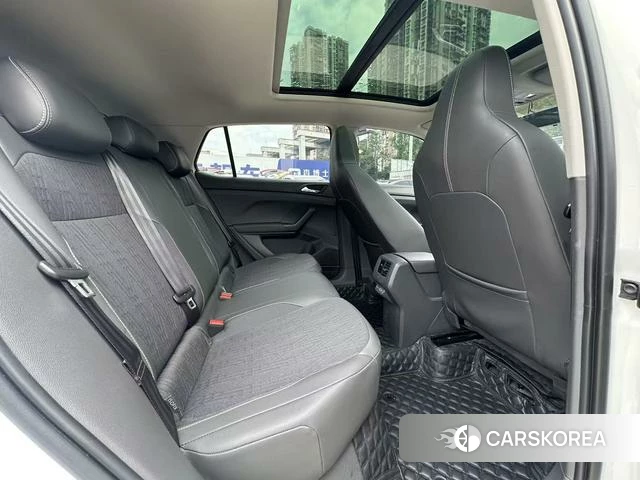 Volkswagen T-Cross 2021 Белый из Китая, фото 2