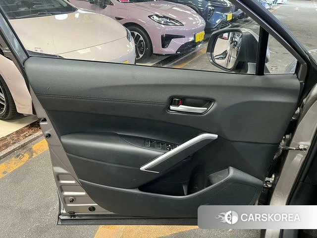 Toyota Frontlander 2023 Шампань из Китая, фото 2