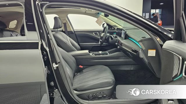 Kia The New K8 Hybrid 2024 Черный из Кореи, фото 2