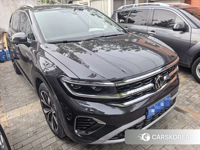 Volkswagen Talagon 2022 Темно-серый из Китая, фото 2