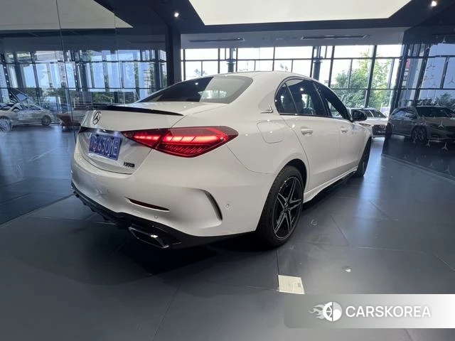 Mercedes-Benz C-class 2024 Белый из Китая, фото 2