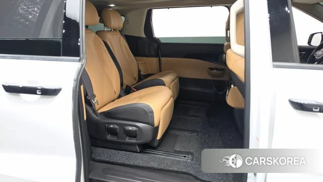 Kia Carnival 4th generation 2022 Белый из Кореи, фото 2