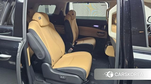 Kia Carnival 4th generation 2023 Черный из Кореи, фото 2