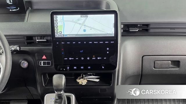 Hyundai Staria 2022 Черный из Кореи, фото 2
