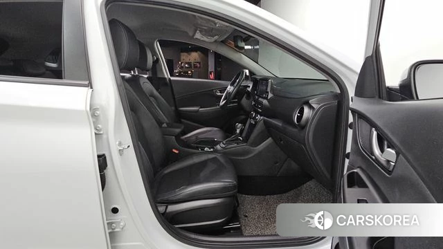 Hyundai Kona 2018 Белый из Кореи, фото 2
