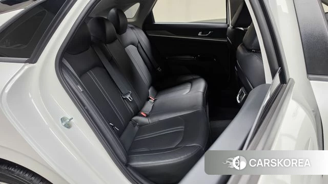 Kia K5 3rd generation 2021 Белый из Кореи, фото 2