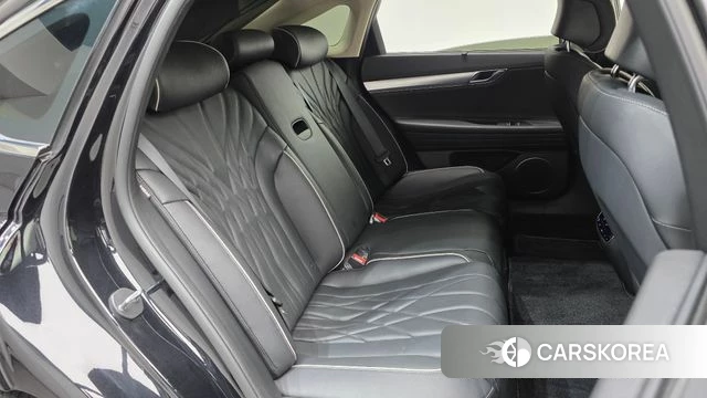 Genesis G80 (RG3) 2023 Черный из Кореи, фото 2