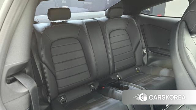 Mercedes-Benz C-Class W205 2020 Белый из Кореи, фото 2