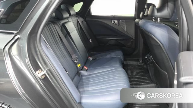 Kia The New K8 Hybrid 2024 Серый из Кореи, фото 2