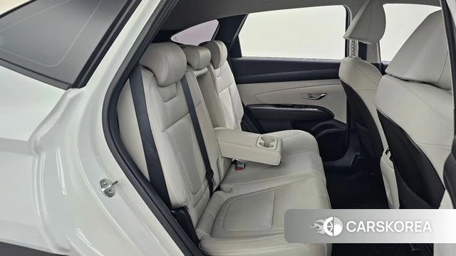 Hyundai The New Tucson Hybrid (NX4) 2024 Белый из Кореи, фото 2