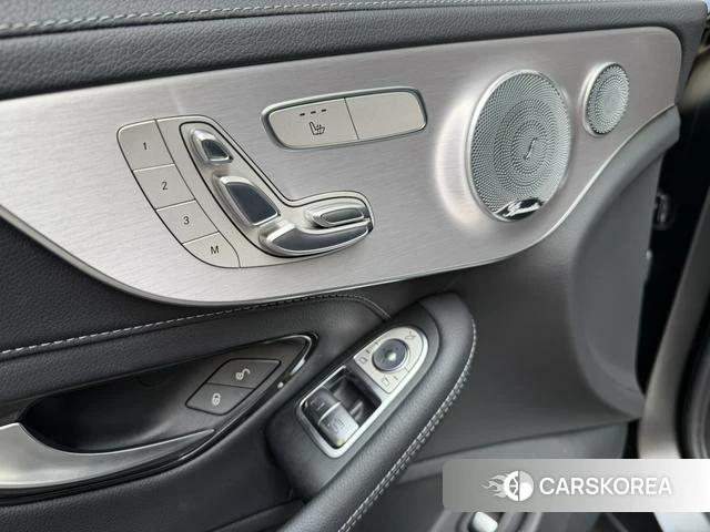 Mercedes-Benz AMG C-Class 2021 Зеленый из Китая, фото 2