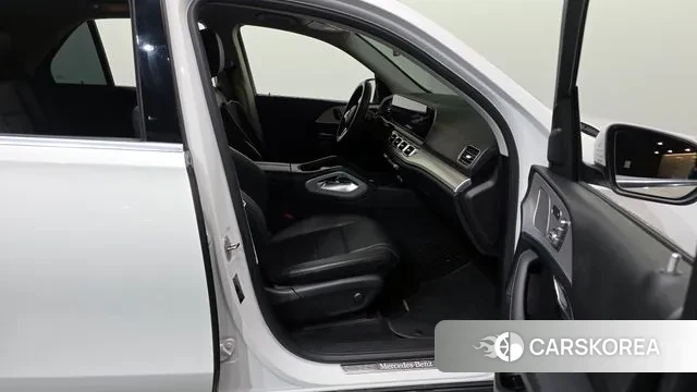 Mercedes-Benz GLE-Class W167 2019 Белый из Кореи, фото 2