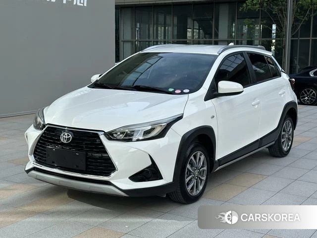Toyota Yaris L 2021 Белый из Китая, фото 2