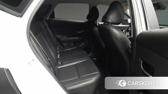 Hyundai Kona (SX2) 2023 Белый из Кореи, фото 2
