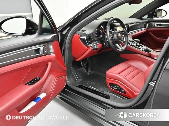 Porsche Panamera (971) 2022 Черный из Кореи, фото 2
