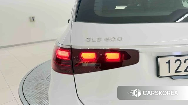 Mercedes-Benz GLS - Class X167 2026 Белый из Кореи, фото 2