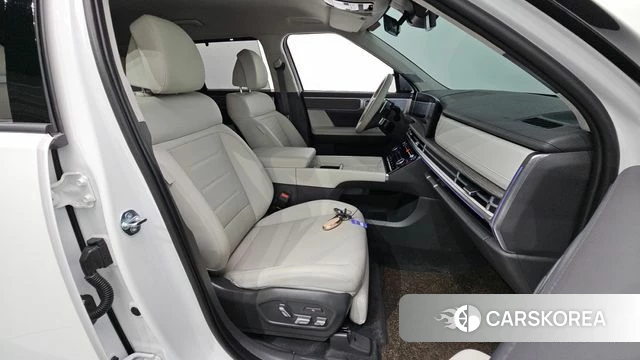 Hyundai Santa Fe (MX5) 2025 Белый из Кореи, фото 2
