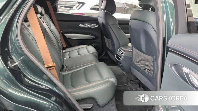 Genesis GV70 2021 Темно-зеленый из Кореи, фото 2