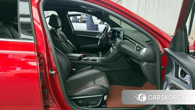 Genesis G70 2019 Красный из Кореи, фото 2