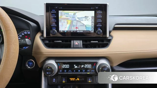 Toyota RAV4 5th Generation 2020 Черный из Кореи, фото 2