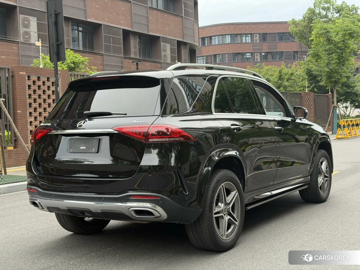 Mercedes-Benz GLE 2020 Черный из Китая, фото 2
