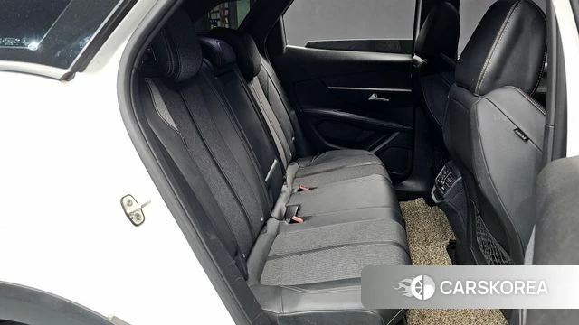 Peugeot 3008 second generation 2019 Белый из Кореи, фото 2