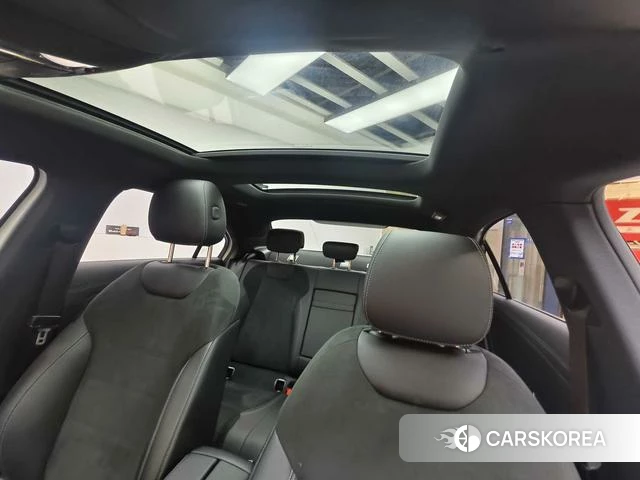 Mercedes-Benz A-Class 2021 Белый из Китая, фото 2