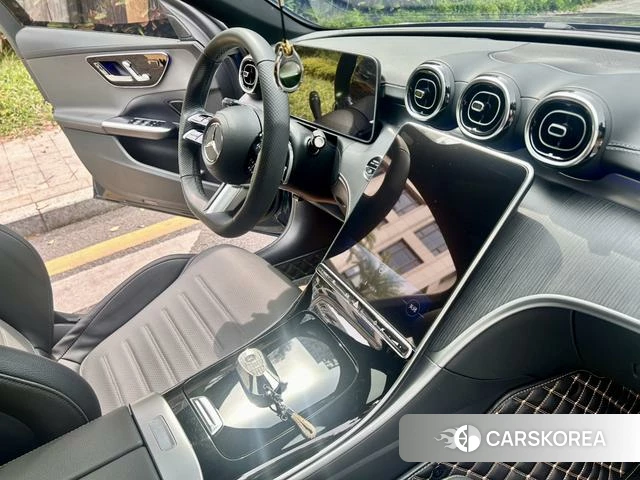 Mercedes-Benz C-class 2023 Зеленый из Китая, фото 2