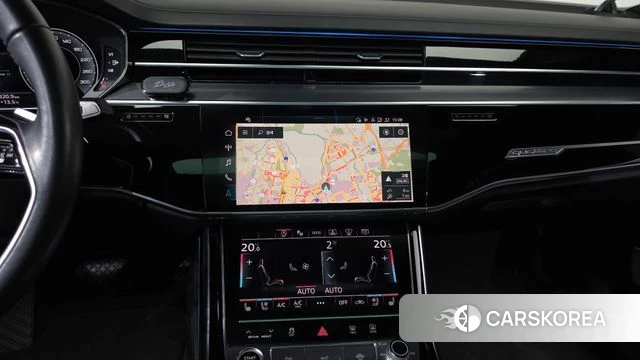 Audi A8 (D5) 2021 Черный из Кореи, фото 2