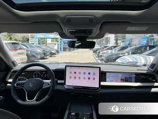 Volkswagen Teramont 2025 Черный из Китая, фото 2