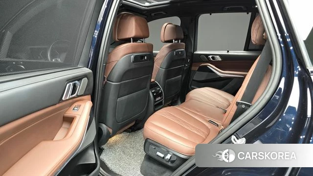BMW X5 (G05) 2024 Черный из Кореи, фото 2