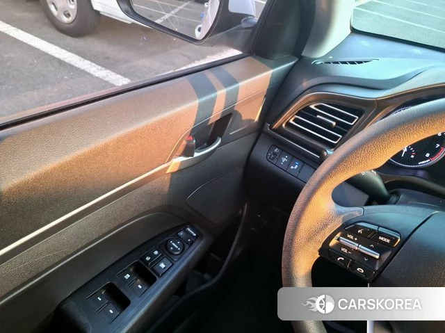 Hyundai The New Avante AD 2020 Белый из Кореи, фото 2