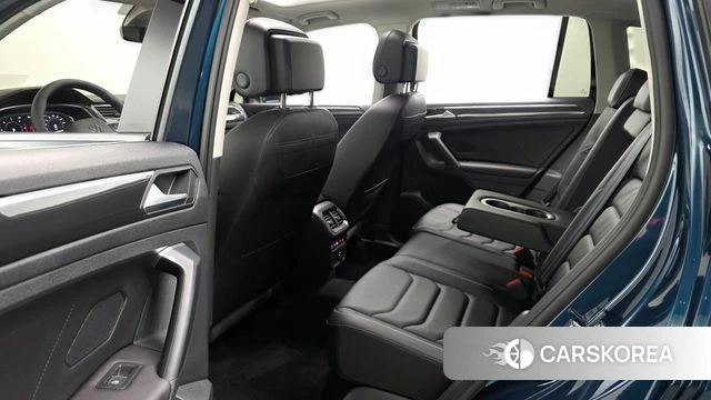 Volkswagen Tiguan second Generation 2022 Синий из Кореи, фото 2