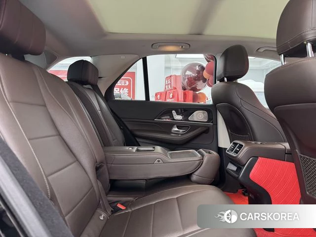 Mercedes-Benz GLE 2022 Черный из Китая, фото 2