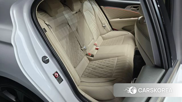 Genesis G70 2019 Белый из Кореи, фото 2