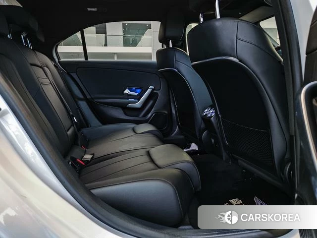 Mercedes-Benz A-Class 2022 Белый из Китая, фото 2