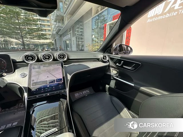 Mercedes-Benz C-class 2023 Зеленый из Китая, фото 2