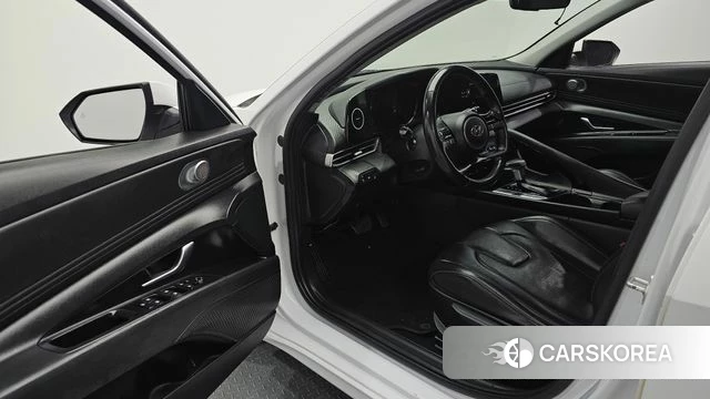 Hyundai Avante (CN7) 2021 Белый из Кореи, фото 2
