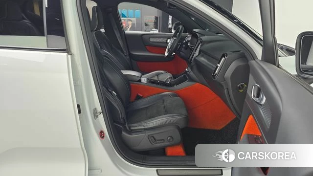 Volvo XC40 2019 Белый двухцветный из Кореи, фото 2