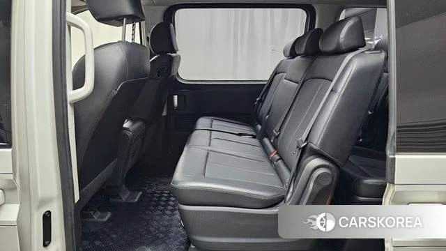 Hyundai Staria 2021 Белый из Кореи, фото 2