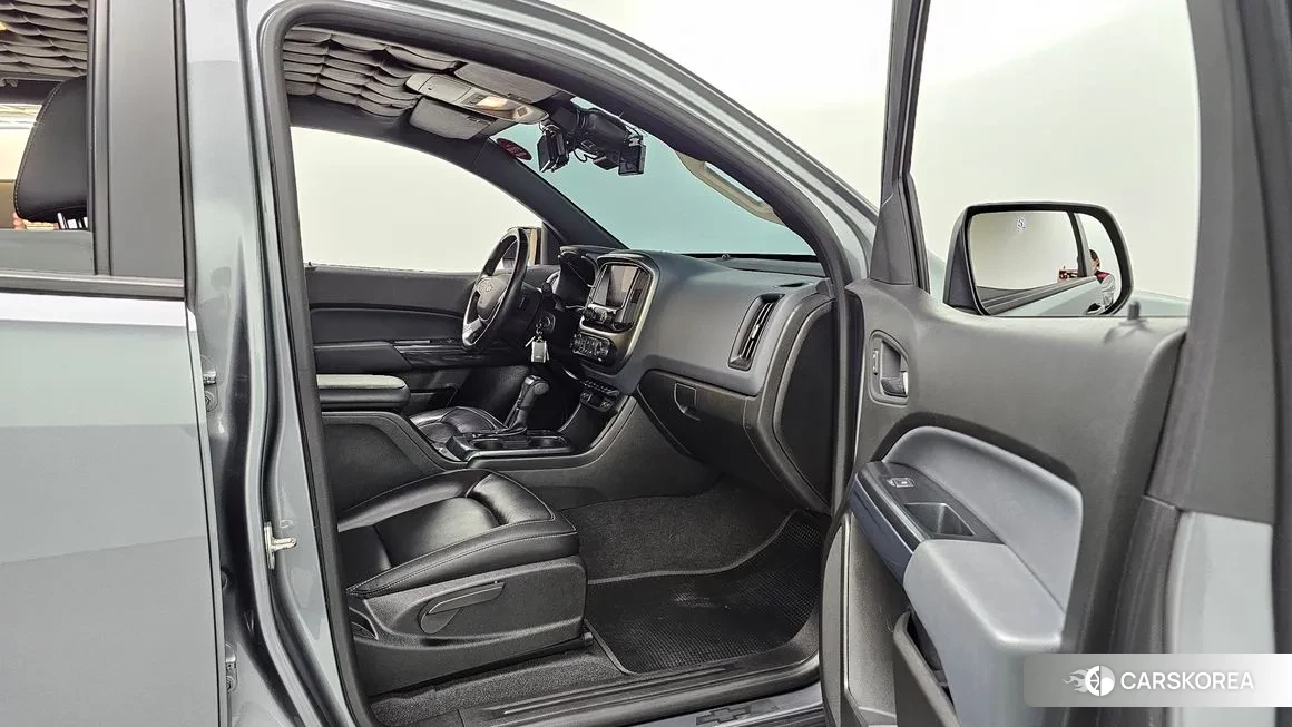 Chevrolet (GM Daewoo) Real New Colorado 2020 Серый из Кореи, фото 2