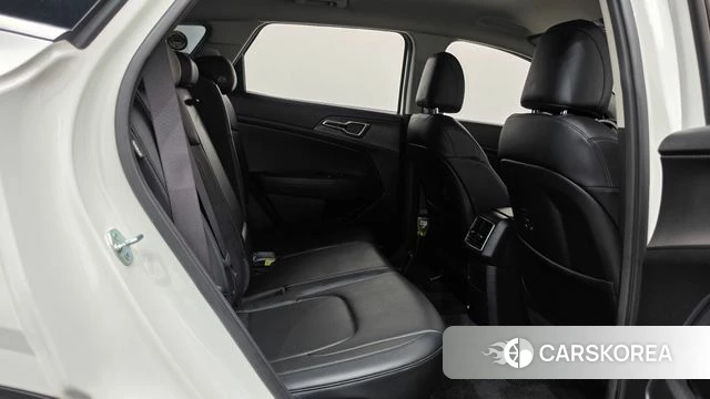 Kia Sportage 5th Generation 2024 Белый из Кореи, фото 2