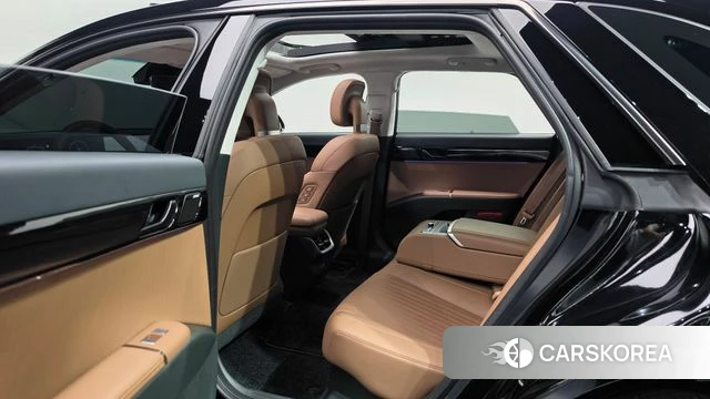 Hyundai Grandeur Hybrid (GN7) 2024 Черный из Кореи, фото 2