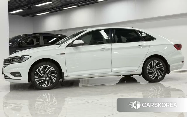 Volkswagen Sagitar 2021 Белый из Китая, фото 2
