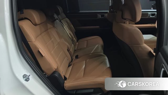 Hyundai Santa Fe (MX5) 2024 Белый из Кореи, фото 2