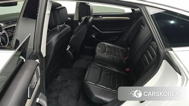 Volkswagen Arteon 2019 Белый из Кореи, фото 2