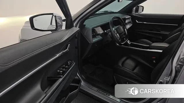 Ssangyong Torres 2022 Серебристо-серый из Кореи, фото 2