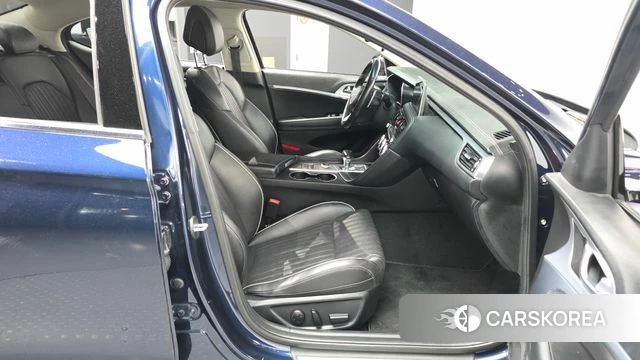 Genesis G70 2018 Синий из Кореи, фото 2