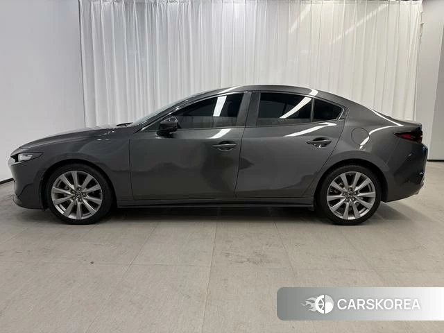 Mazda 3 2021 Темно-серый из Китая, фото 2