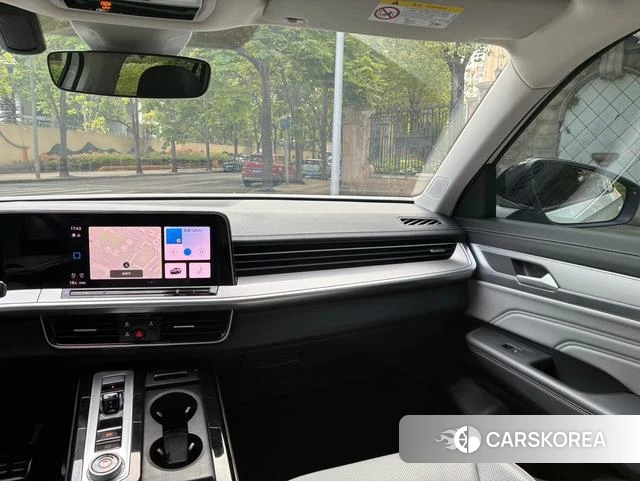 Volkswagen Tavendor 2023 Белый из Китая, фото 2